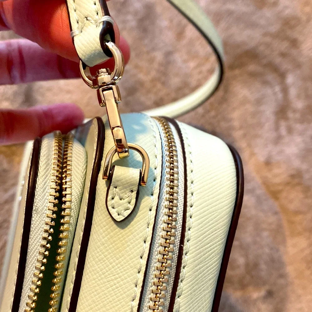 kate spade ♠️ Refined Grain Leather Mint Green crossbody - Picture 7 of 14